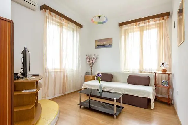 Апартаменты Calendula Rubic